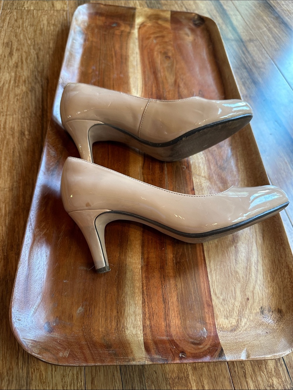 Clarks Patent Leather Pumps - Picture 2 of 4